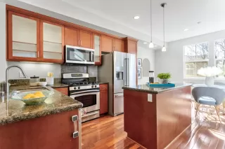 Photo #2: ML81996520 Listing 