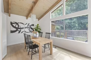 Photo #6: ML81996541 Listing