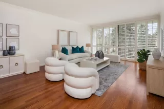 Photo #2: ML81996584 Listing 