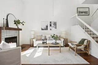 Photo #2: ML81996622 Listing