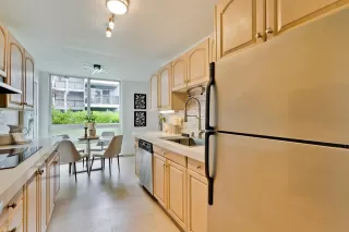 Photo #5: ML81996756 Listing