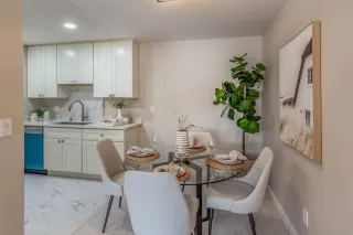 Photo #4: ML81996850 Listing