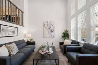 Photo #2: ML81996927 Listing 