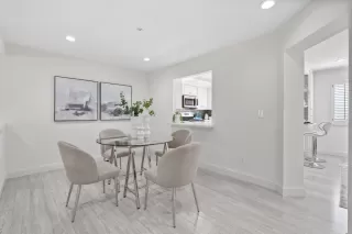 Photo #5: ML81996933 Listing