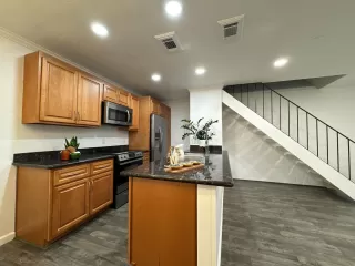 Photo #6: ML81996944 Listing