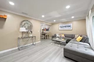 Photo #4: ML81996999 Listing