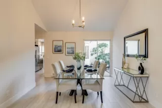 Photo #5: ML81997217 Listing