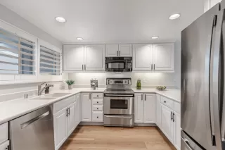 Photo #4: ML81997361 Listing 