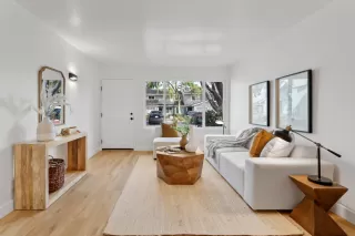 Photo #6: ML81997436 Listing 