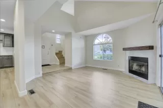 Photo #4: ML81997682 Listing