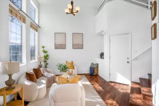 Photo #5: ML81997739 Listing