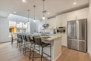 Photo #5: ML81997746 Listing