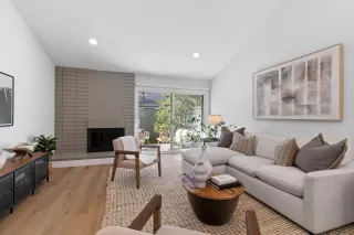 Photo #5: ML81997836 Listing 