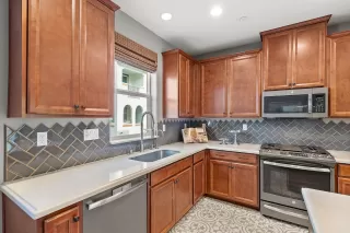 Photo #4: ML81997904 Listing