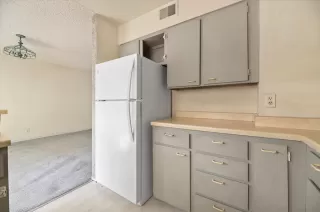 Photo #6: ML81998013 Listing 