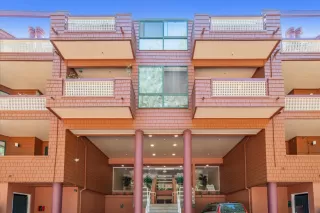 Photo #2: ML81998403 Listing 