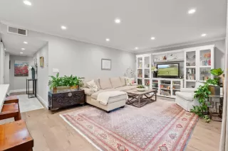 Photo #2: ML81998476 Listing 