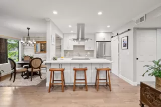 Photo #5: ML81998476 Listing 