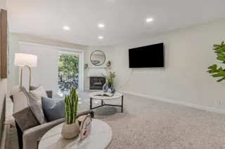 Photo #2: ML81998480 Listing 