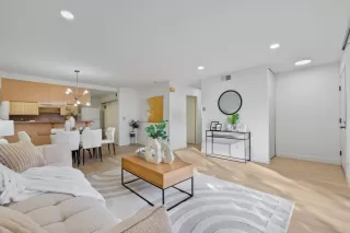 Photo #2: ML81998512 Listing