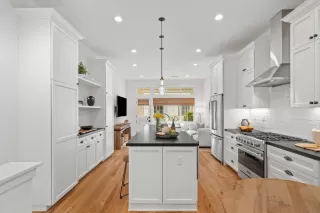 Photo #6: ML81998626 Listing