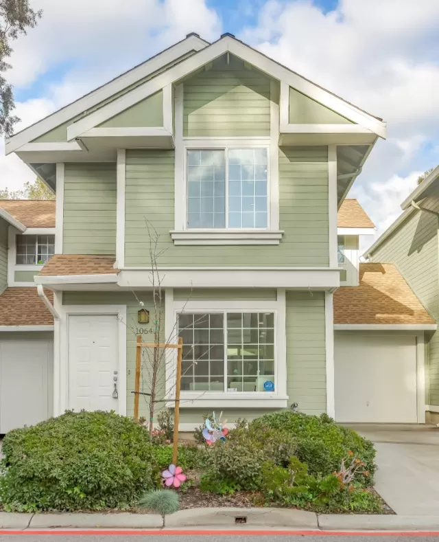 MLS: ML81998685 Condo For Sale