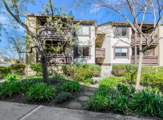 Photo #2: ML81998739 Listing 