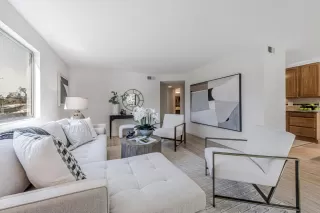 Photo #5: ML81998739 Listing 