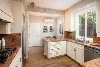 Photo #6: ML81998892 Listing 