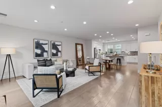 Photo #2: ML81999019 Listing 