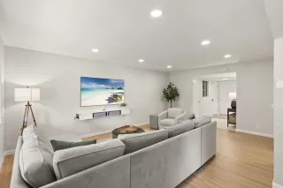 Photo #4: ML81999596 Listing