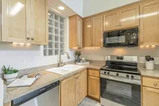 Photo #3: ML81999712 Listing