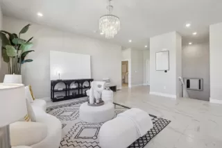 Photo #6: ML81999848 Listing