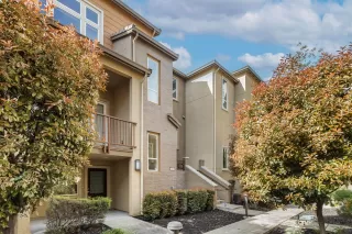 Photo #3: ML82000310 Listing