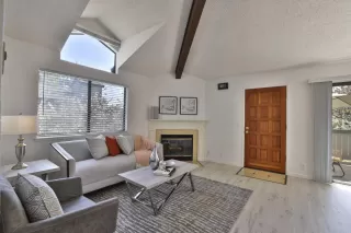 Photo #6: ML82000363 Listing