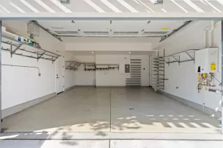 Photo #6: ML82000425 Listing