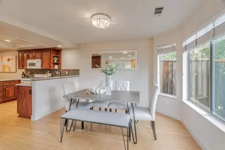 Photo #6: ML82000431 Listing