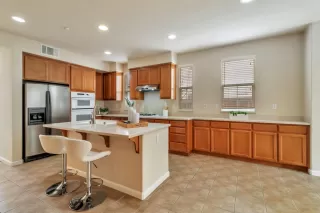 Photo #6: ML82000586 Listing