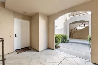 Photo #4: ML82000707 Listing