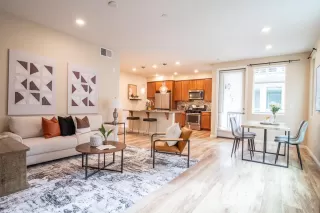 Photo #2: ML82000748 Listing