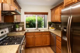 Photo #6: ML82000803 Listing