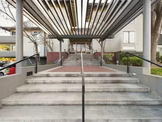 Photo #2: ML82000890 Listing 