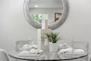 Photo #5: ML82000905 Listing