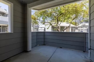 Photo #5: ML82000968 Listing