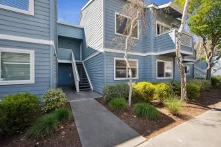 Photo #2: ML82000979 Listing