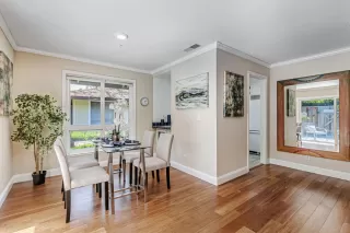 Photo #4: ML82001079 Listing