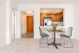 Photo #6: ML82001086 Listing