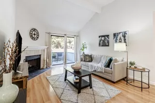 Photo #5: ML82001103 Listing 