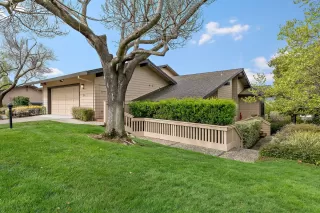 More Details about MLS # ML82001163 : 19 SUSAN GALE CT