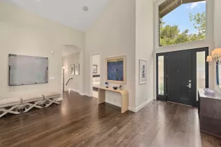 Photo #2: ML82001163 Listing 